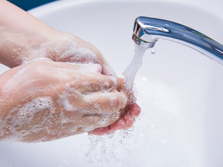 Rửa tay mùa dịch